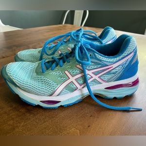 ASICS GEL-Cumulus 18 Turquoise Running Shoes Women’s Size 8